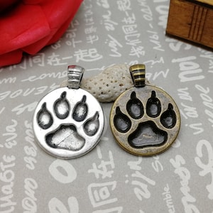 6/20 Pcs Metal dog wolf bear paw claw hand print Pendant Necklace Earring Keychain Charm Jewelry Finding Antique Bronze Silver Color AM0383