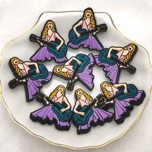 Silikonpärla Gitarr Singer Taylor Girl Focal Bead DIY Charm Penna Hitta AS0321
