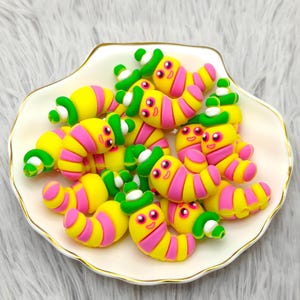 Silicone Bead 3D Book Worm Caterpillar Bookworm Focal Bead DIY Charm Pen Finding AS1493