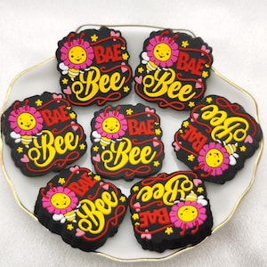 Silicone Bead Bae Bee Focal Bead for Pen Bracelet Necklace Keychain Lanyard , Honeybee Hornet Silicone Bead in Bulk DIY Charm Finding AS0794