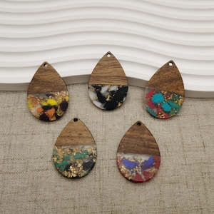 2/10/50 piezas Componentes de pendientes de madera y resina Boho Charm, Lágrima de plástico Forma de lágrima Pendiente colgante Gota DIY Encontrar colgante AW8032