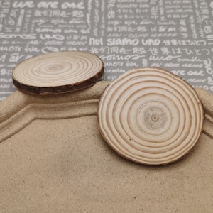 6/20 pcs Natural Round Wood Slices Slab with Bark, Wedding Circle Wood Coaster DIY Wood Disc for Painting Wooden Ornament Craft Charm AW0305