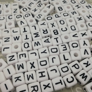 100 pieces 10 mm plastic white color square cube bead alphabet letter bead , resin handmade craft jewelry DIY finding accessory charm AP0109