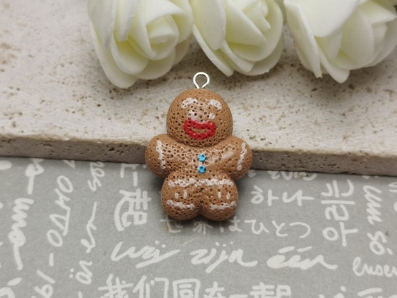 Balacoo 20 Stück Harz-AnhäNger Mini Lebkuchenmann Charm AnhäNger FüR
