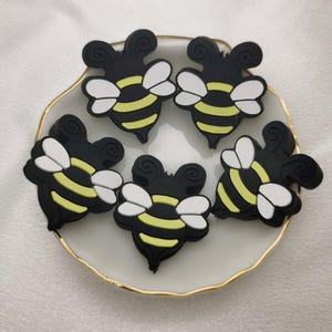 Silicone Bead Honeybee Honey Bee Hornet Focal Bead for Pen Bracelet Necklace Keychain Lanyard , Silicone Bead Bulk DIY Charm Finding AS0153