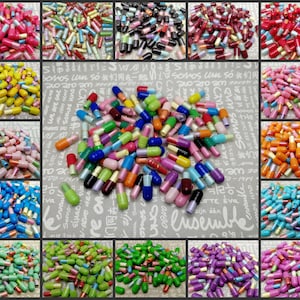 17 Colors Option , 100 Pieces 20x6mm Wish Message Pill Capsule With Blank  Paper Note Inside , Kawaii Happy Secret Love Bead Charm , BP0054 