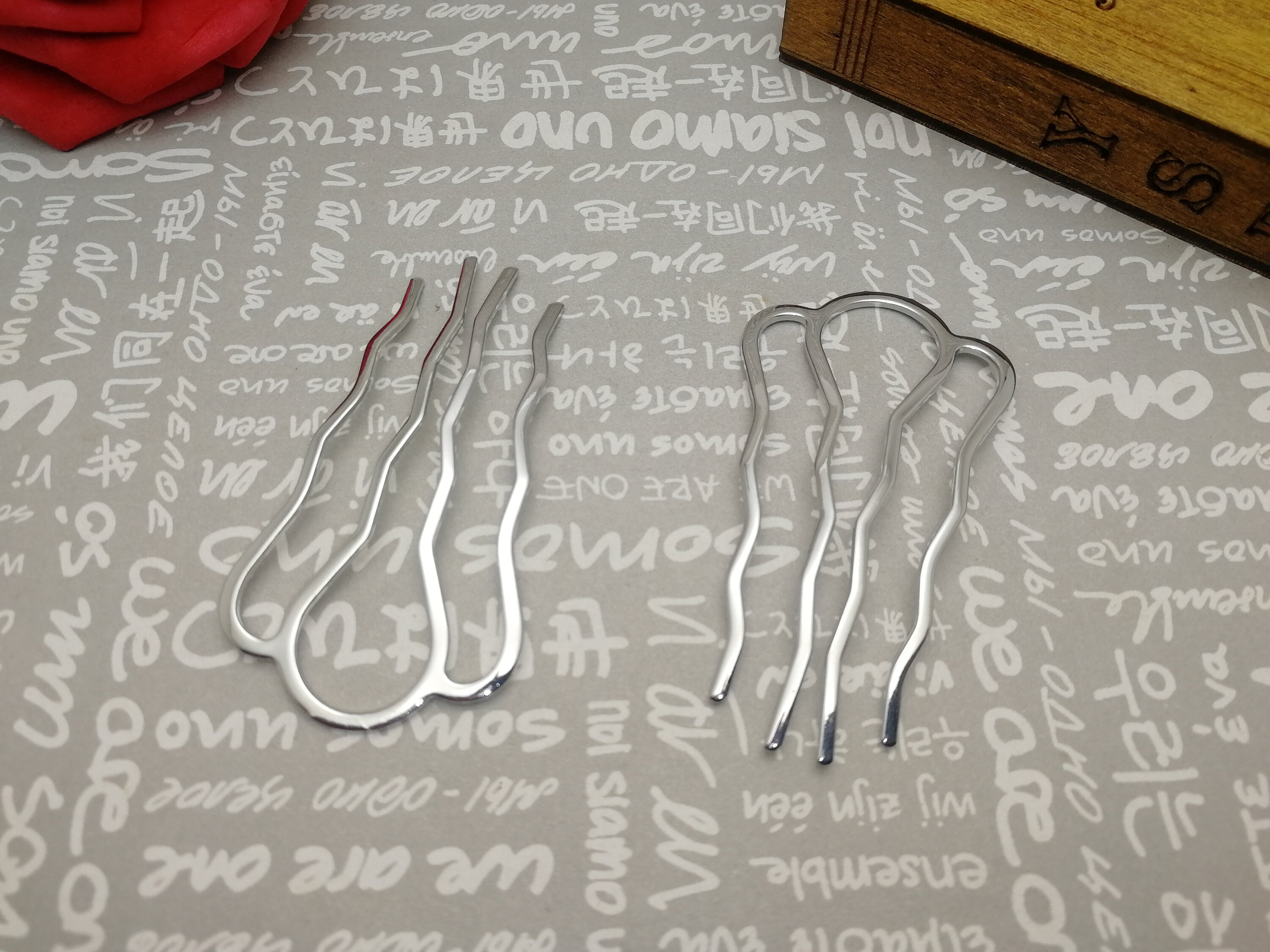 4er-Set Stirnbänder Mit Zähnen - Für Damen & Herren, Hartes Plastik, Braun & Schwarz