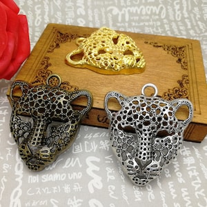 6/20 Pieces Metal leopard panther Pendant Necklace Earring Keychain Charm , Handmade Jewelry Finding Antique Bronze Silver Gold Color AM0053