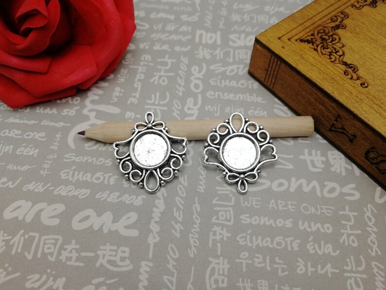 antique bronze silver color AM737 10pcs 12mm round match metal cameo cabochon base settings tray blank flower floral pendant drop charm