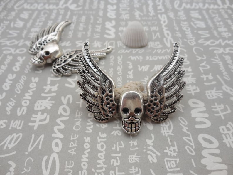 Octopus bronze vintage style jewellery supplies C94