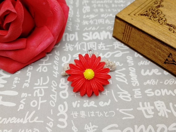 6/20 ピース プラスチック フラワー 花 ペンダント チャーム