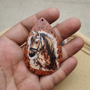 6/20/100 pcs Teardrop Wooden Pendant , Horse Mustang Pony Printed Painted Wood Craft , Natural Wood Cutout Earring Dangle Drop Charm AW0084