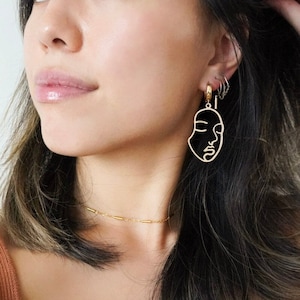 Gold Abstract Sleepy Girl Huggie Hoop Earring, Statement earring, Picasso earring, silhouette earring, Hallow face earring