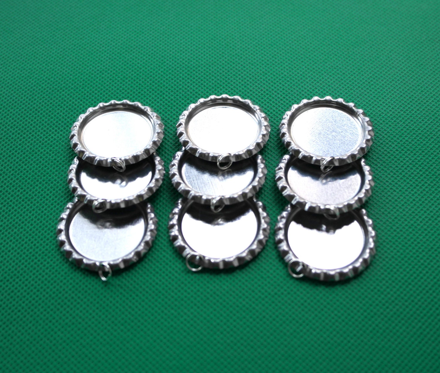 400pcs Silver Flattened Bottle Caps With 6MM Split Ring for Pendants