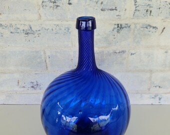 Jarrón grande vintage de vidrio azul cobalto soplado a mano con diseño en espiral, 30 cm / Jarrón bulbo MCM / Jarrón de vidrio azul de mediados de siglo / Estilo Winterthur