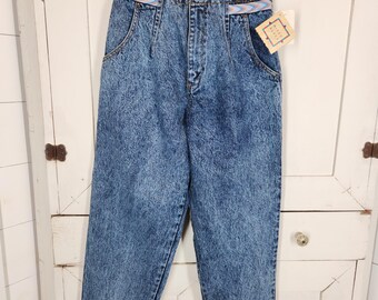 Vintage 80s Acid Wash Ultra High Waisted Jeans Tappered Legs Sz L  26.5" NWT- Mom Jeans- Mixed Blues Denim Jeans
