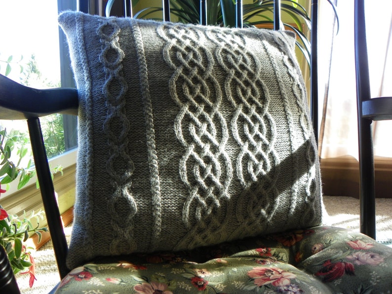 Pattern to Knit Cabled Pillow using Sport weight wool yarn Divine Divan Pillow PDF image 5