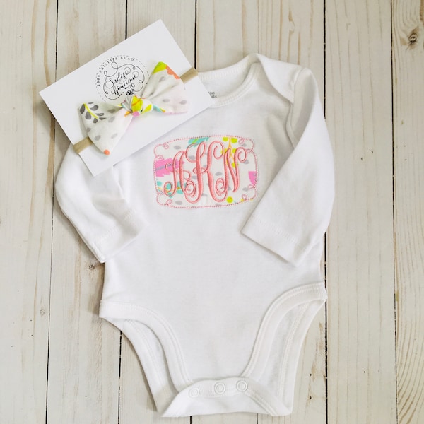 Baby girl monogrammed bodysuit,sleeper, girl coming home outfit, onesie and hair bow,