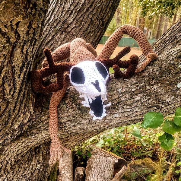 Op bestelling gemaakt Thorne de Wendigo pluche haak amigurumi zachte sculptuur-cryptid