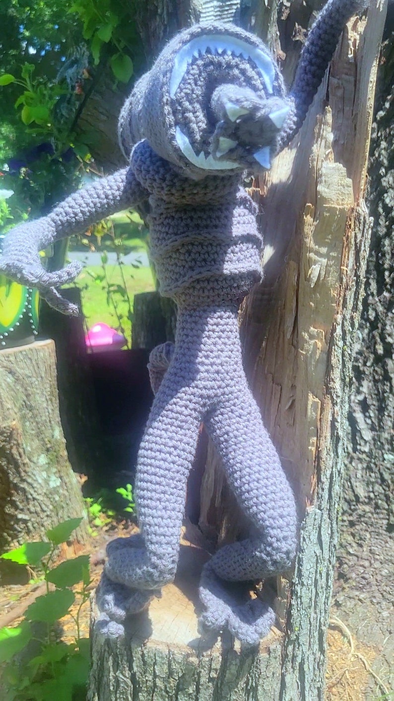 Made to order Alien Xenomorph H R Giger Alien crochet plush amigurumi horror sci-fi collectible memorabilia image 8