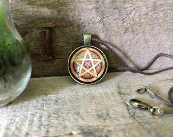 Pentagram Brown Hemp Mens Necklace
