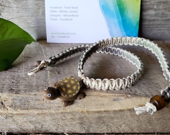 Turtle Choker, Hemp Necklace