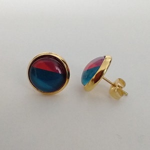 Small earrings, stud earrings, 8 mm, gold, geometric motif, blue and red