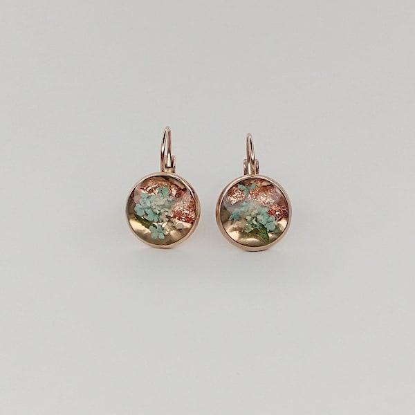 Earrings, hanging earrings, stainless steel rose gold / 8 mm diameter / with turquoise and cream flowers / cast resin / gift girlfriend/pressed flowers