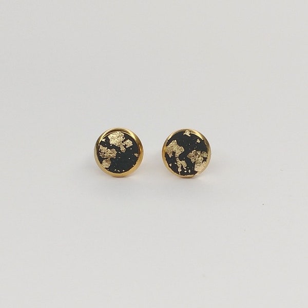 Earrings, gold-plated stainless steel earrings, 6 mm diameter, polymer clay earrings black and gold leaf, gift for girlfriend