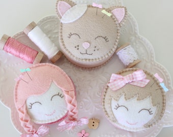 Miss Molly and Friends Pin Cushion Trio - PDF Felt pincushion sewing pattern - wool felt pincushions, hand embroidery