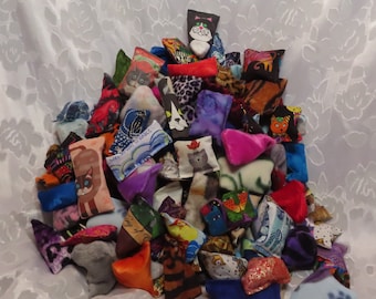 Baker's Dozen Catnip, Cat lover Gift, Mimi Catnip, Toys are not filled till the day you order.