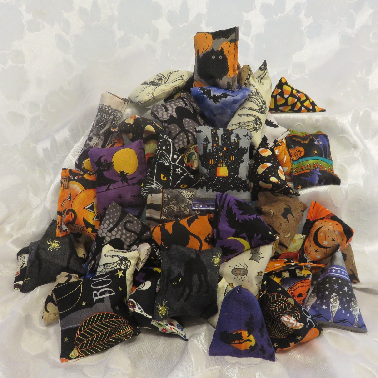 Halloween Baker's Dozen Catnip Toys