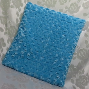 Ocean Blue Minky Catnip Pad, Refillable Catnip Mat, Crinkle Catnip Mat, Cat Lover Gift, Mimi Catnip, Catnip Bed
