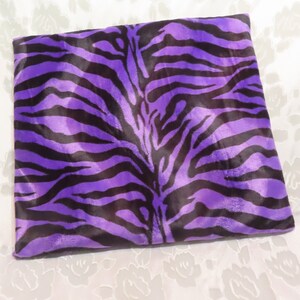 Purple Faux Fur Catnip mat, Faux Fur Refillable Catnip Bed, Crinkle Catnip Pad, Cat lover Gift, Mimi Catnip