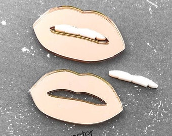 CLEARANCE Lips with Teeth cabs for deco - 2 pcs, rose gold mirrored, laser cut acrylic, kiss, large, flat back