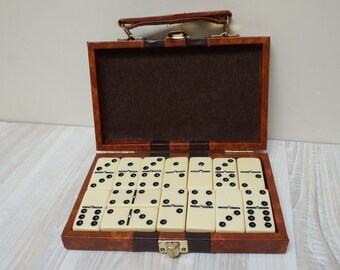 Jeu De Domino Vintage En Bakélite Années 30-40 - 28 Pièces, Occasion, Fabriqué En France