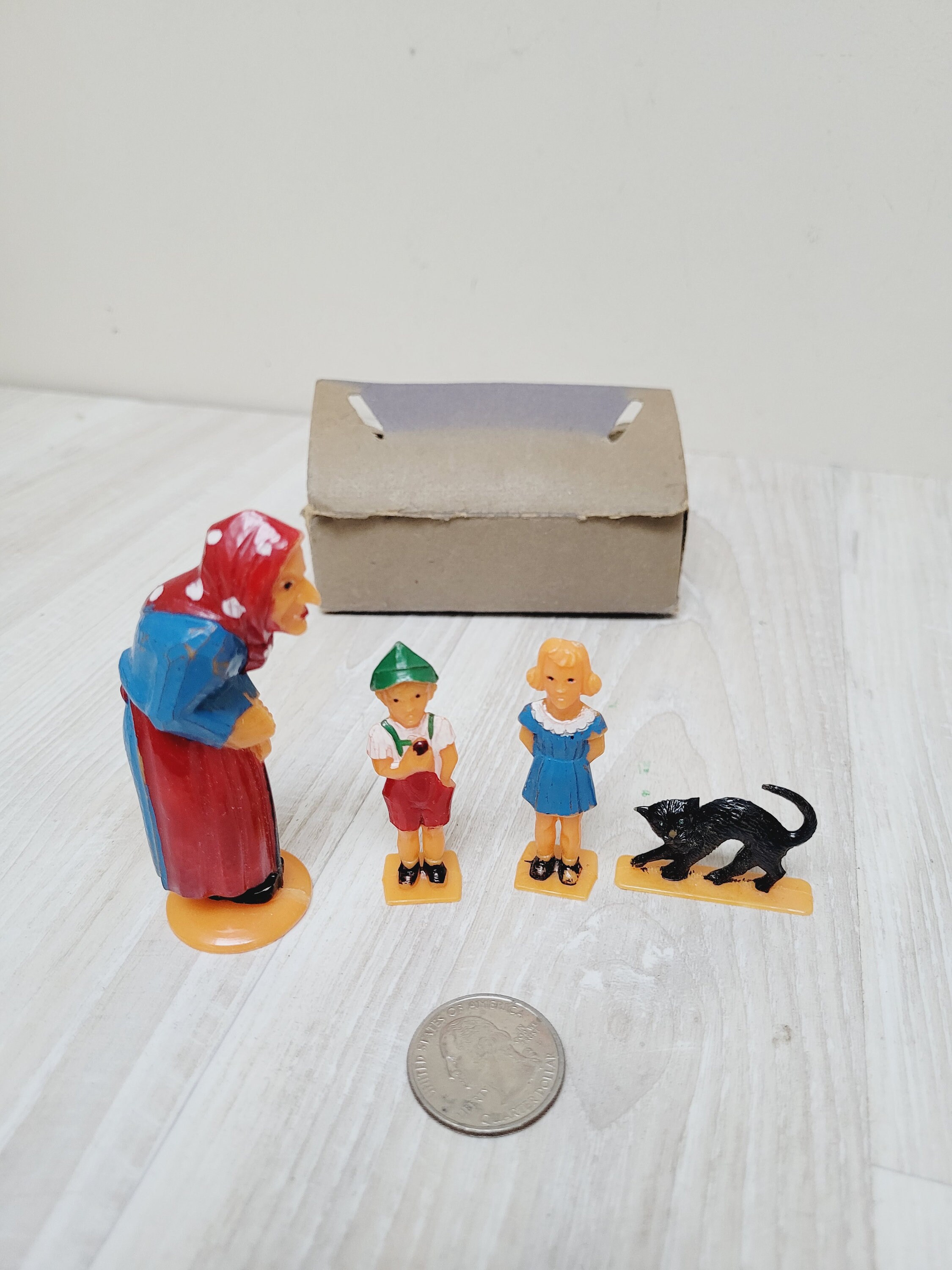 Lot De 4 Figurines Anciennes Hansel Et Gretel – Fabrication Allemande, état D’occasion