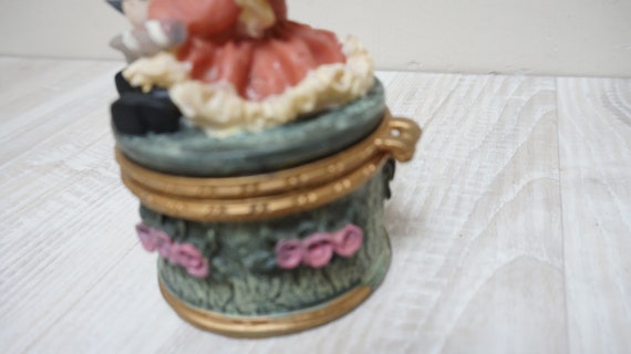 Victorian girl shaped jewelry box, resin hinged t… - image 9