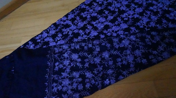 Large wool embroidery navy blue purple woven flor… - image 8
