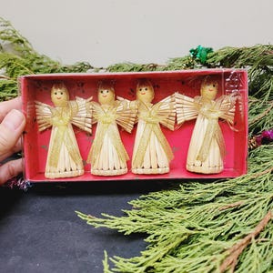 Set of 4 Scandinavian style straw angel hanging ornament made in Germany boxed, Vintage home decor, handmade Christmas bauble hand made