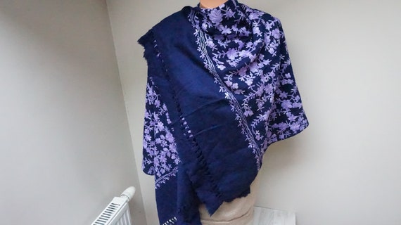 Large wool embroidery navy blue purple woven flor… - image 4
