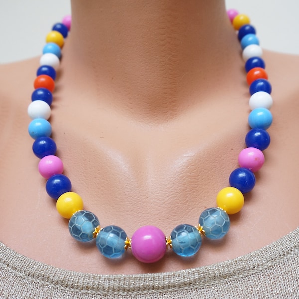 Collier boule en plastique multicolore, gros bijoux vintage, nid d'abeille bleu orange rose blanc jaune rétro rond rond surdimensionné vieux