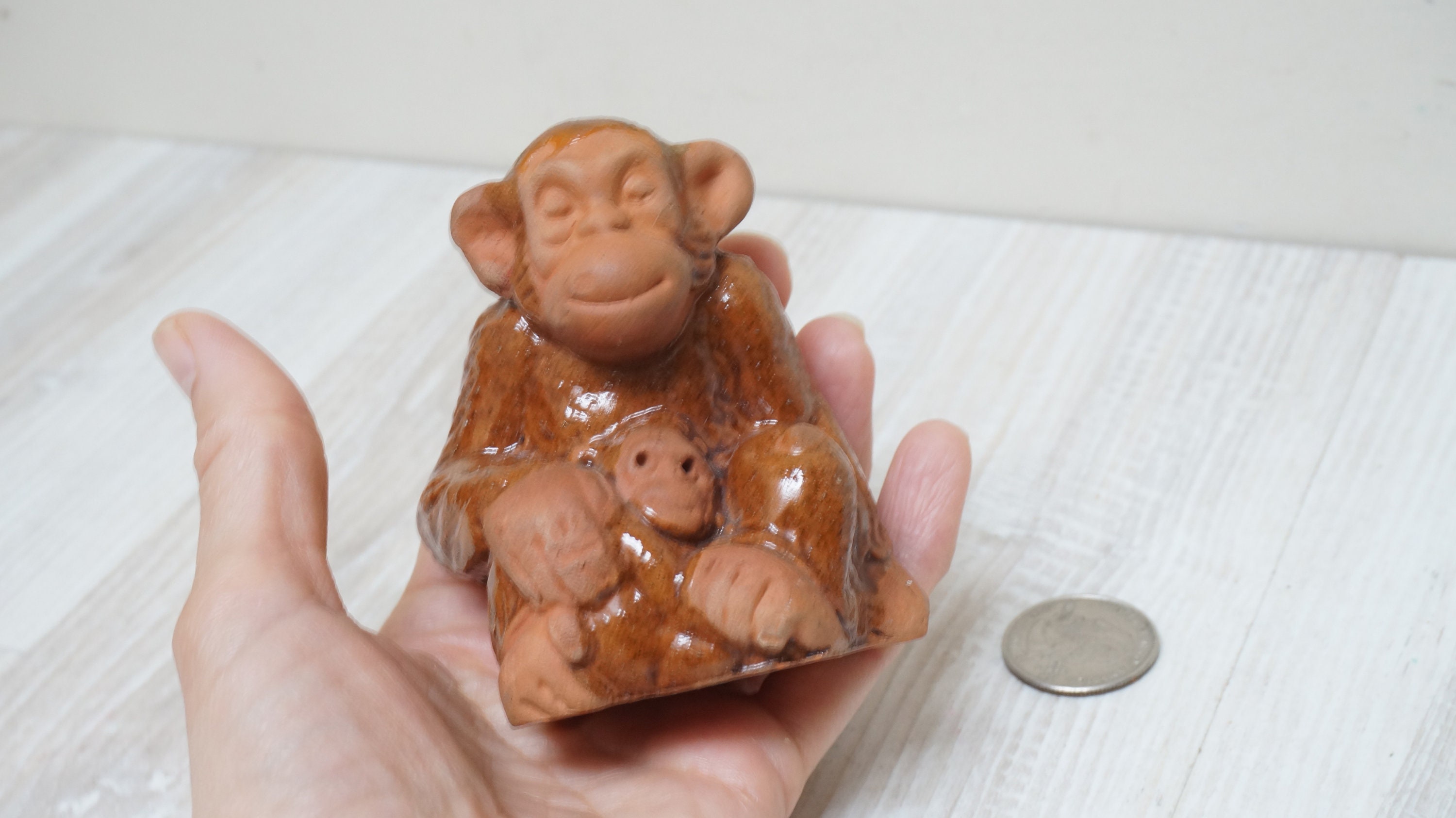 フッチェンロイター　フィギュリン　猿　サル　チンパンジー　陶磁器　ヴィンテージ フッチェンロイター フィギュリン 猿 サル チンパンジー 陶磁器