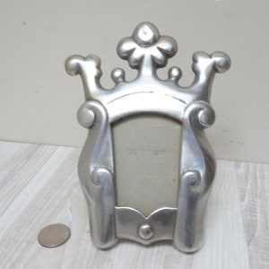 Silver tone crown shaped cast metal rectangle photo frame, vintage tabletop picture photography desk little embossed flocked back pewter