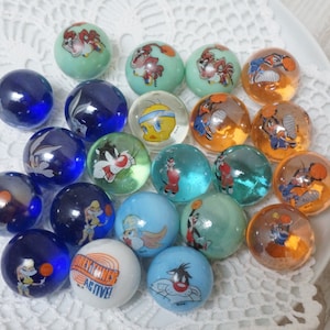 Juego de 10 o 20 canicas de personajes de Looney Tunes ALEATORIOS de dibujos animados para niños estilo vintage película Warner Bros bola de cristal lituana
