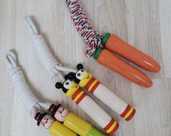 Choose figural skipping rope, carrot clown mouse handle, wooden vintage doll jumping toy outdoor game handmade German Erzgebirge style old