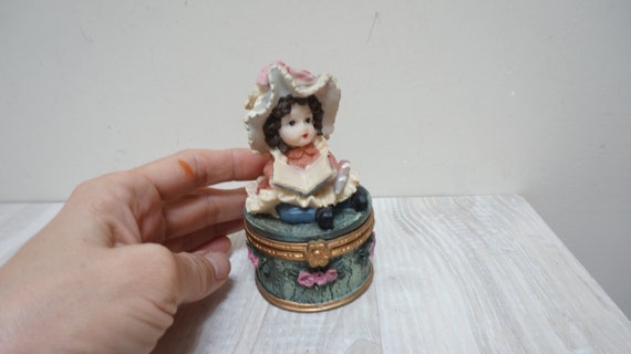 Victorian girl shaped jewelry box, resin hinged t… - image 2