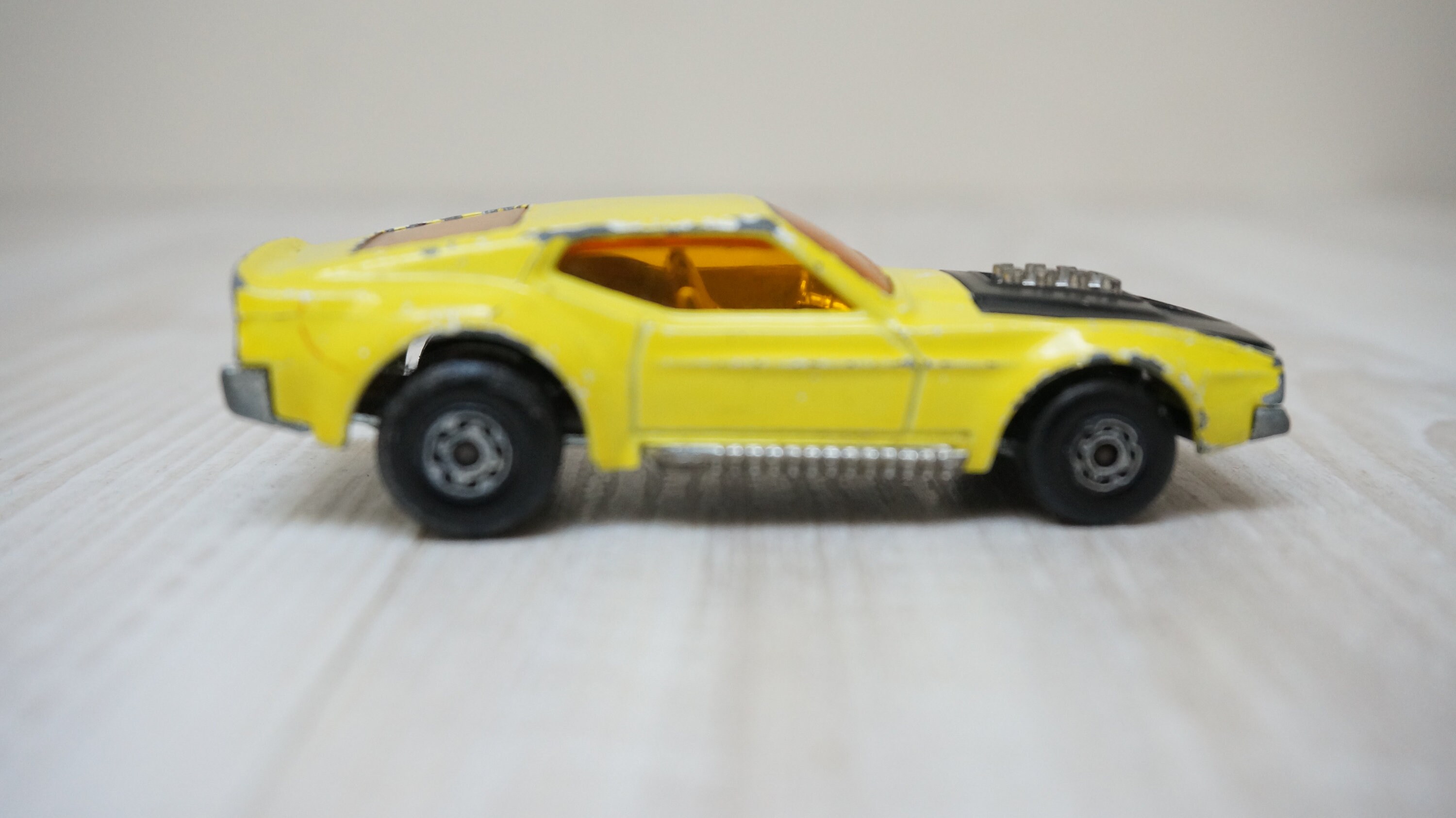 matchbox superfast 24 team matchbox yellow htf