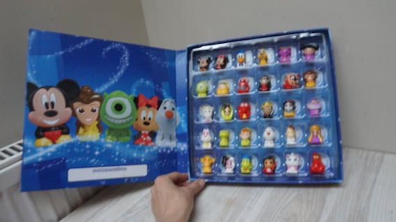 30 Crazy Bones Gogos Disney Wikkeez Collection, Party Supply Mini