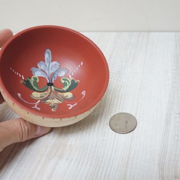 Norwegian Scandinavian rosemaling bowl, little plate Vintage Wooden Hand painted folk made in Sweden Norway flower floral dish Rosemaling